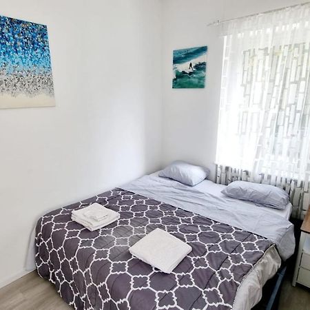 Cozy And Modern 1 Bedroom 3 Room Apartment Wiesbaden Exterior photo